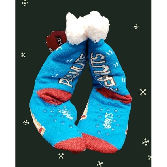 NWT Snoopy Slipper Socks Peanuts Sherpa Lined No Slip Grips One Sz Gift - Picture 3 of 6